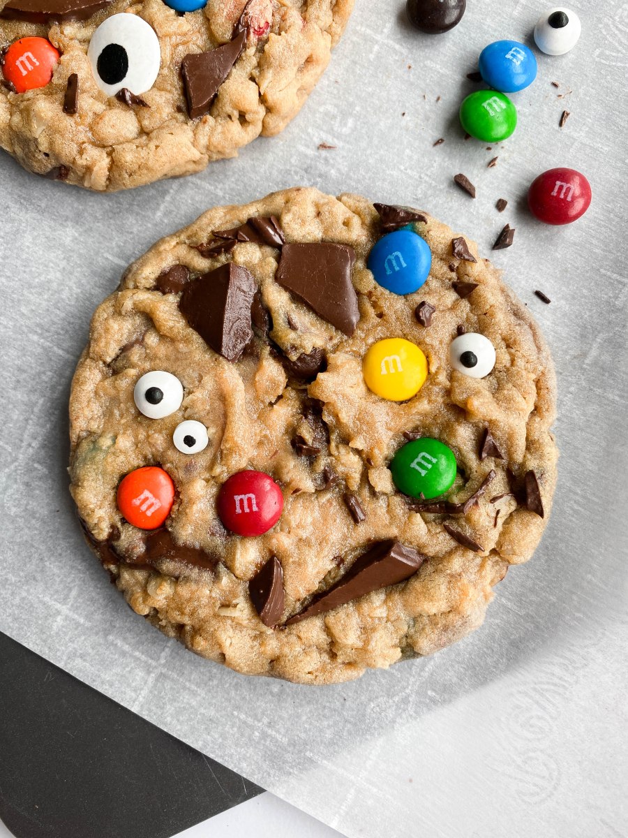 The Best Gigantic Monster&nbsp;Cookies