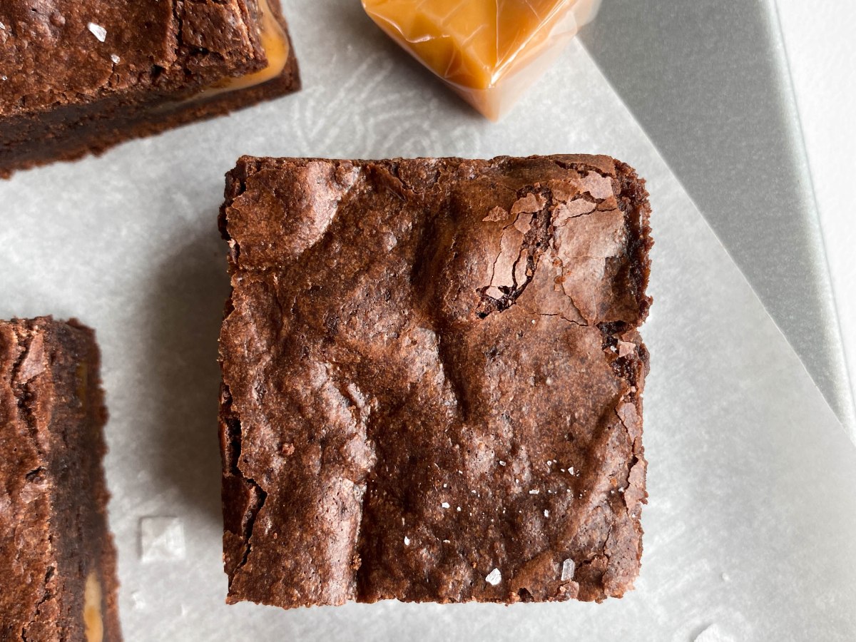 Salted Caramel Filled Fudge&nbsp;Brownies