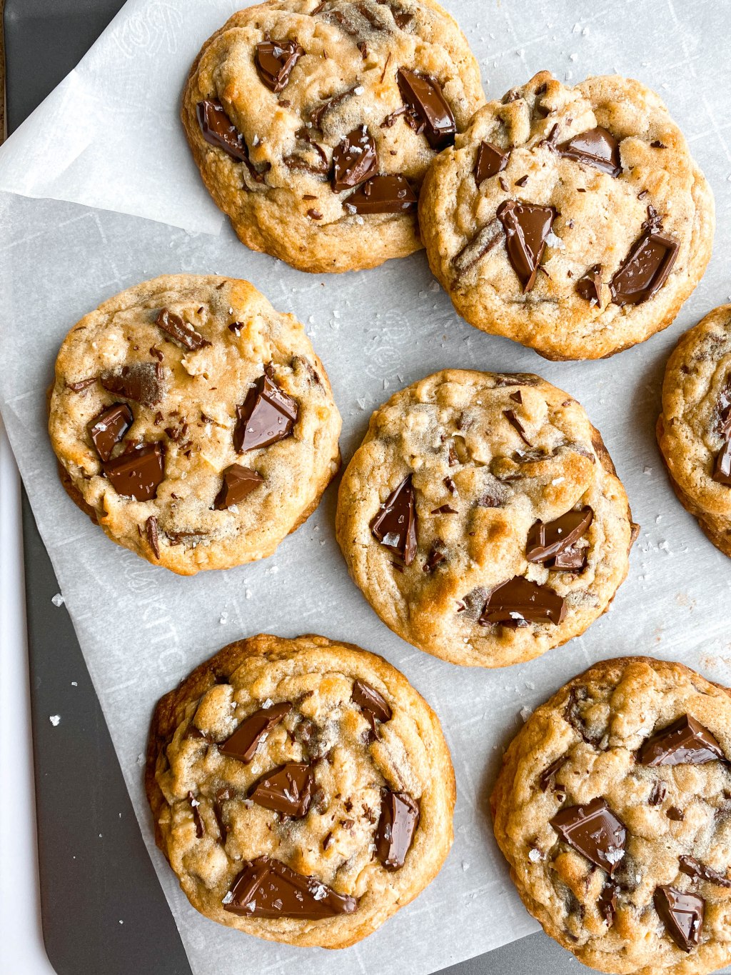 Dark Chocolate Chunk  Oatmeal Cookies with Flakey Sea&nbsp;Salt